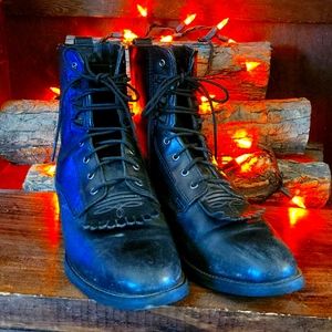 Black Ariat Lace-up Ropers